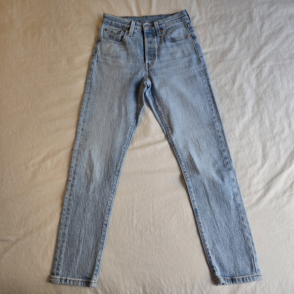 Levi's 501S Skinny 24W x 28L High Rise Light Wash Blue Denim Button Fly